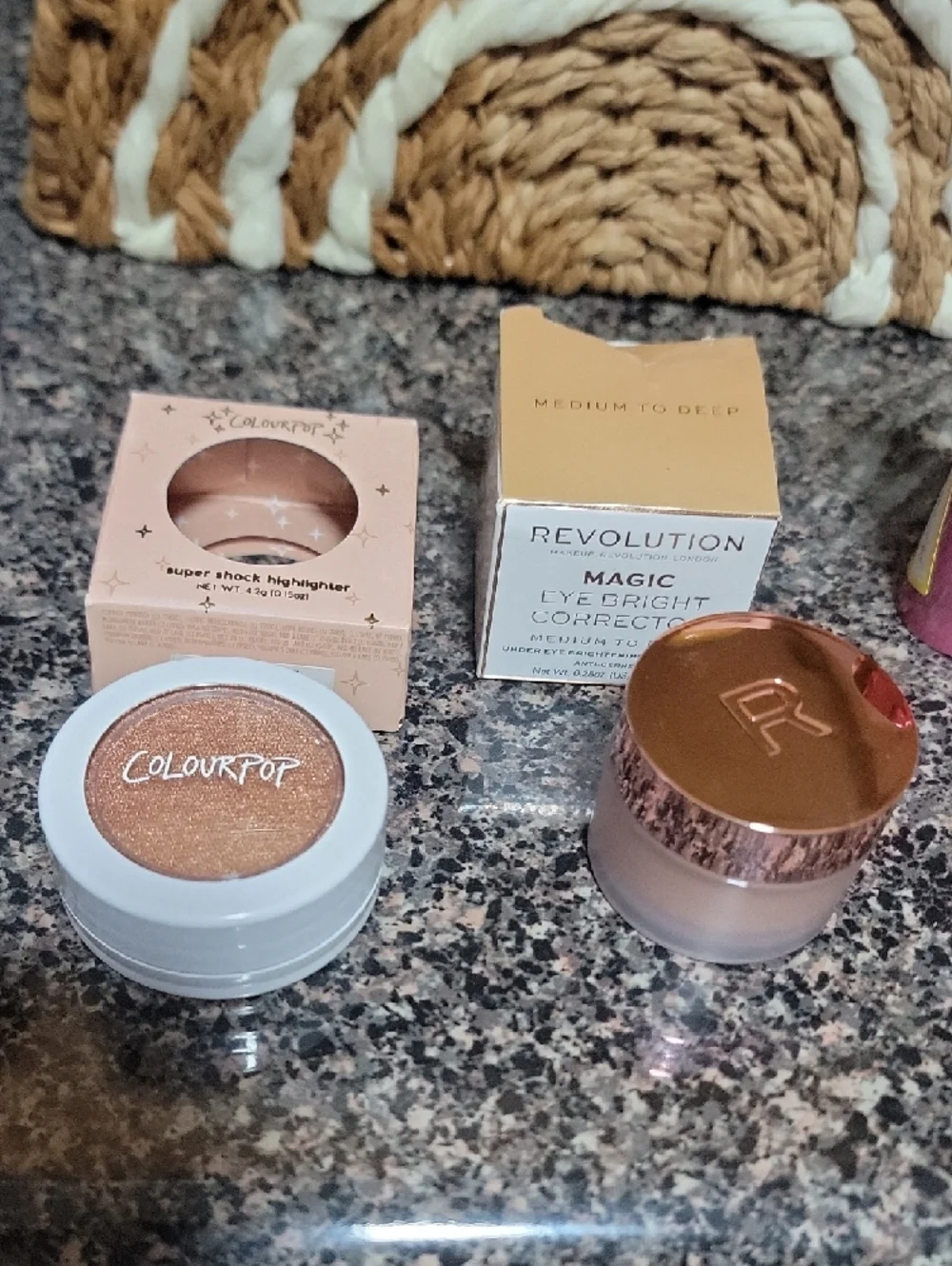 HUGE Makeup Bundle!!!! See All Details Below: - Picture 5 of 11